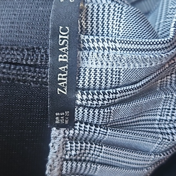 Zara pleated floral embroidery skirt - Picture 5 of 6